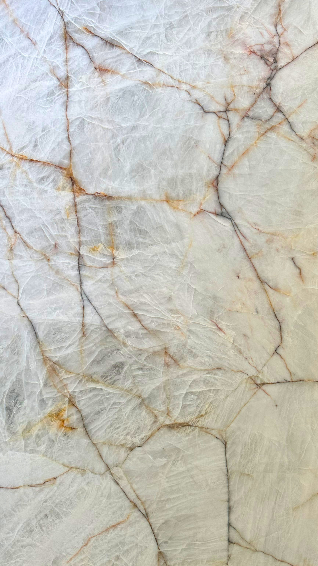 CRYSTALLO POLISHED QUARTZITE